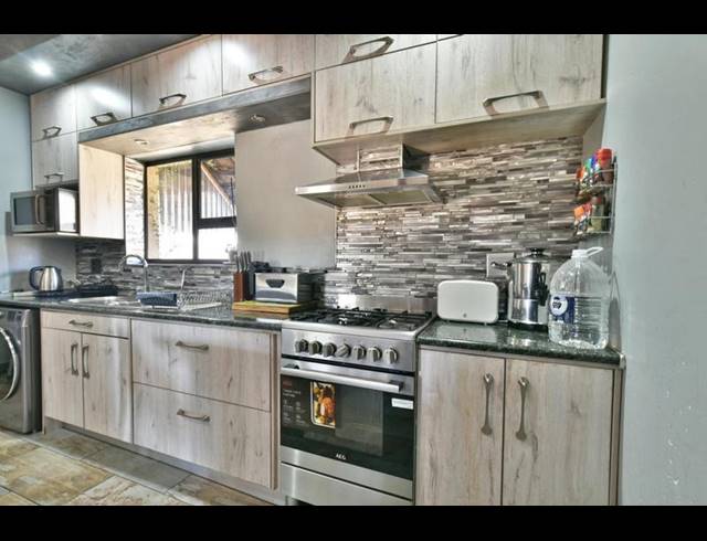 3 BEDROOM HOUSE FOR SALE IN PARKDENE